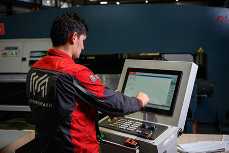 Вакансия "Оператор станка с ЧПУ"